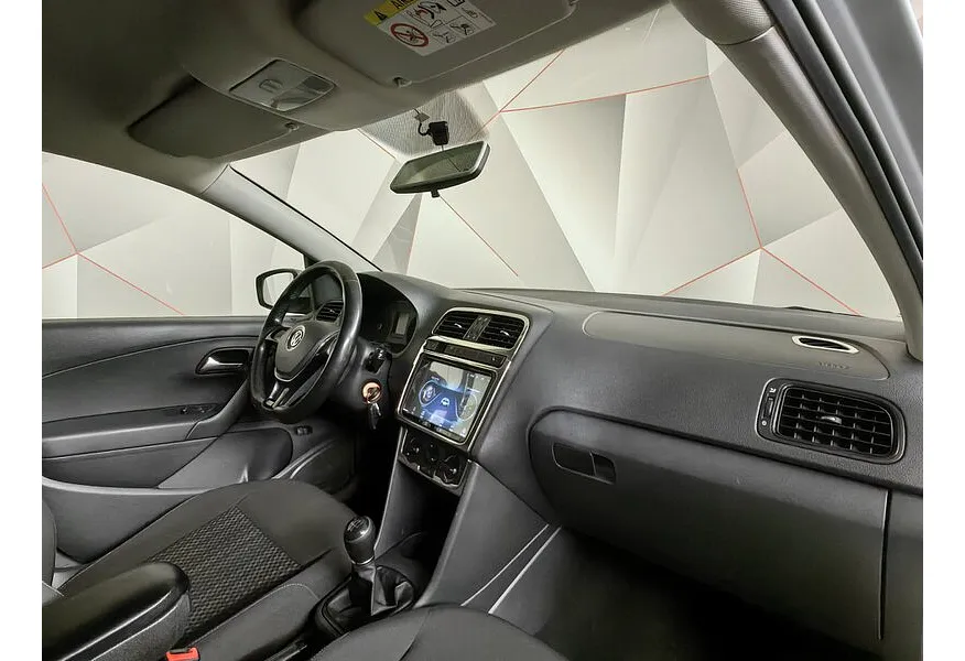 АВИЛОН - Volkswagen Polo 1.6 MPI MT (110 л.с.) Comfortline Серебристый - slide 12