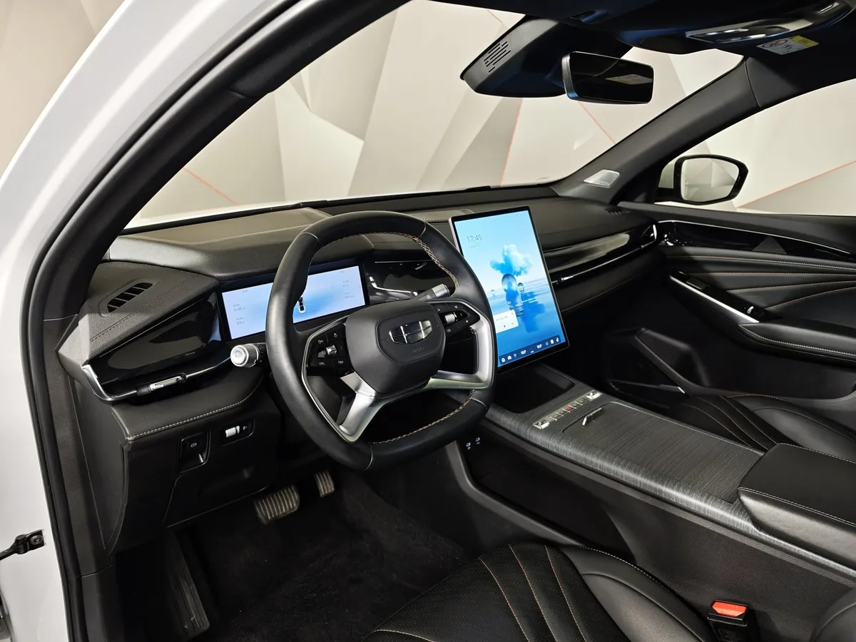 Geely Preface 2.0T 7DCT 2WD (200 л.с.) Flagship Белый в АВИЛОН. Слайд №19