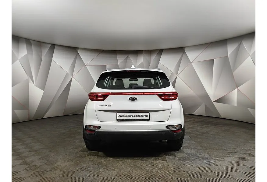 Kia Sportage 2.0 MPI AT 4WD (150 л.с.) Luxe Белый в АВИЛОН. Слайд №8