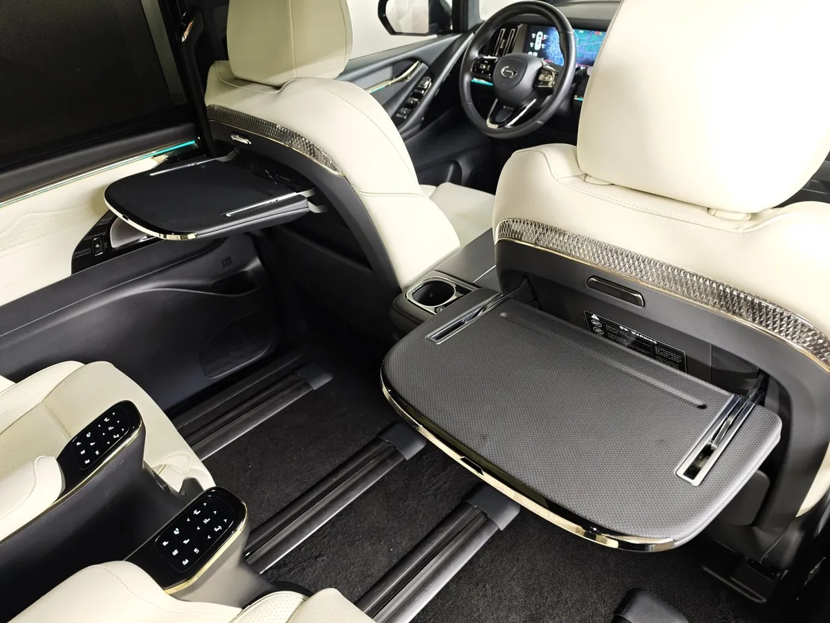 GAC M8 Master series 400T 2.0T AT (232 л.с.) Flagship Edition Черный в АВИЛОН. Слайд №26
