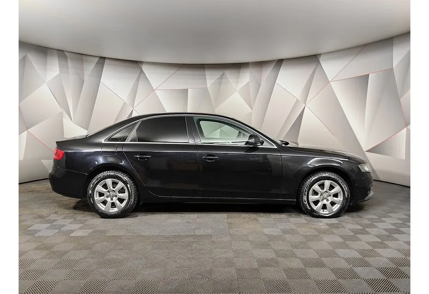 Audi A4 1.8 TFSI multitronic (160 л.с.) Черный в АВИЛОН. Слайд №6 Audi A4 1.8 TFSI multitronic (160 л.с.) Черный в АВИЛОН. Слайд №6