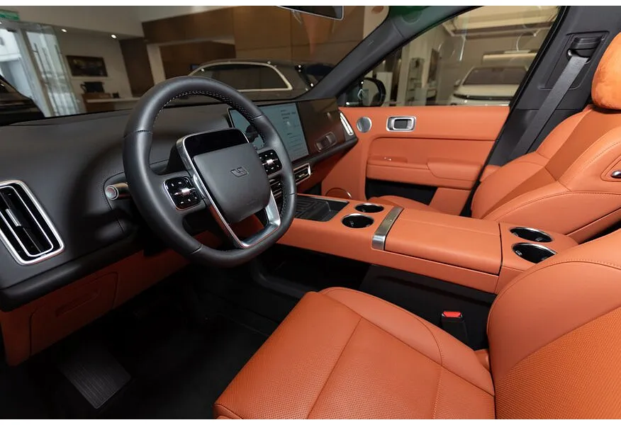 Li Auto L9 1.5 AT 4WD (449 л.с.) Ultra Серый в АВИЛОН. Слайд №14