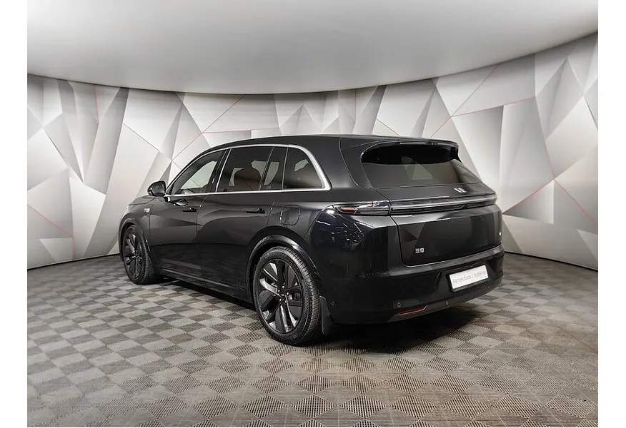 Li Auto L7 1.5 AT 4WD (449 л.с.) Max Черный в АВИЛОН. Слайд №4
