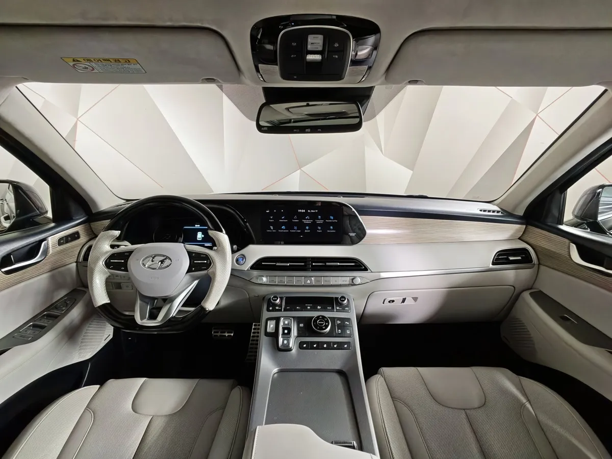 Hyundai Palisade 3.8 АТ 4WD (249 л.с.) 7 мест Calligraphy Черный в АВИЛОН. Слайд №14