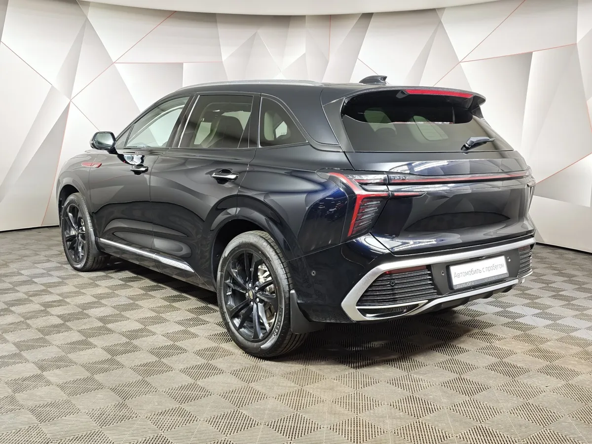 Hongqi HS3 2.0T 8AT 4WD (245 л.с.) Делюкс Черный в АВИЛОН. Слайд №4