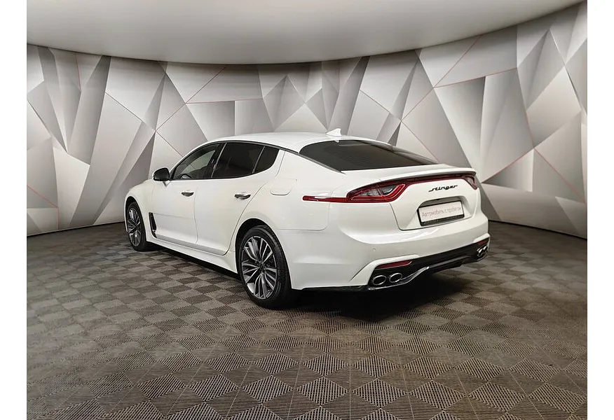 Kia Stinger 2.0 AT AWD (247 л.с.) Prestige Белый в АВИЛОН. Слайд №4
