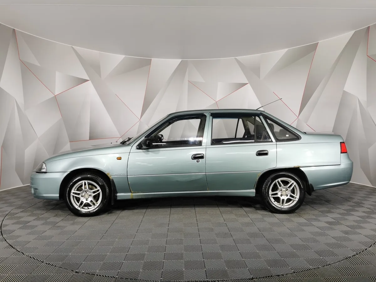 Daewoo Nexia 1.6 MT (109 л.с.) Зеленый в АВИЛОН. Слайд №5