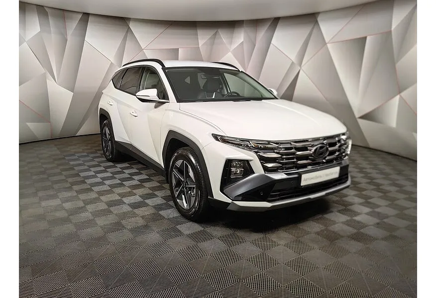АВИЛОН - Hyundai Tucson 2.0 AT 4WD (150 л.с.) Travel Белый - slide 1