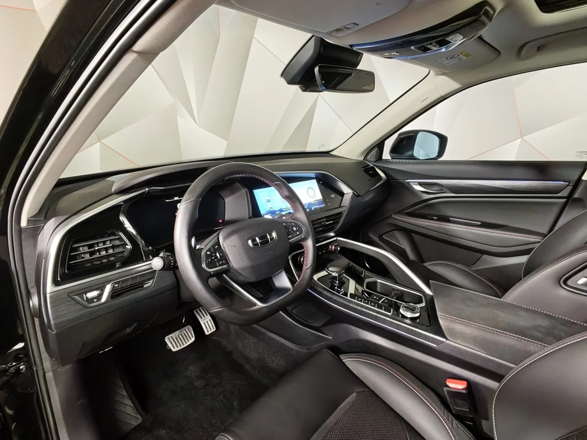 Geely Tugella 2.0 AT AWD (238 л.с.) Flagship Черный в АВИЛОН. Слайд №18