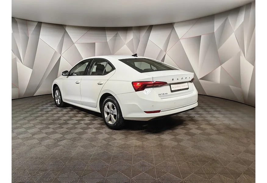 Skoda Octavia 1.4 AT FWD (150 л.с.) Белый в АВИЛОН. Слайд №4