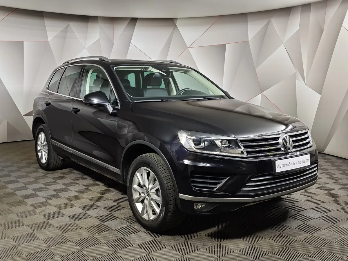 Volkswagen Touareg 2.0 TSI Tiptronic 4Motion (249 л.с.) Exclusive Черный в АВИЛОН. Слайд №3