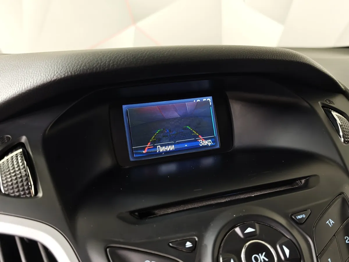 Ford Focus 1.6 Ti-VCT PowerShift (125 л.с.) Trend Голубой в АВИЛОН. Слайд №18
