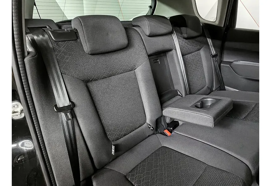 Peugeot 3008 1.6 HDI AMT (120 л.с.) Черный в АВИЛОН. Слайд №16