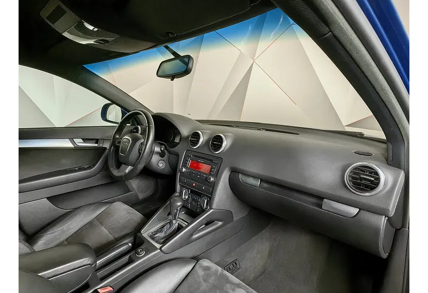 LIVE. Слайд №9