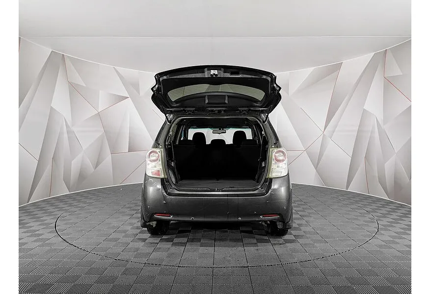 Toyota Verso 1.8 CVT (150 л.с.) Серый в АВИЛОН. Слайд №12