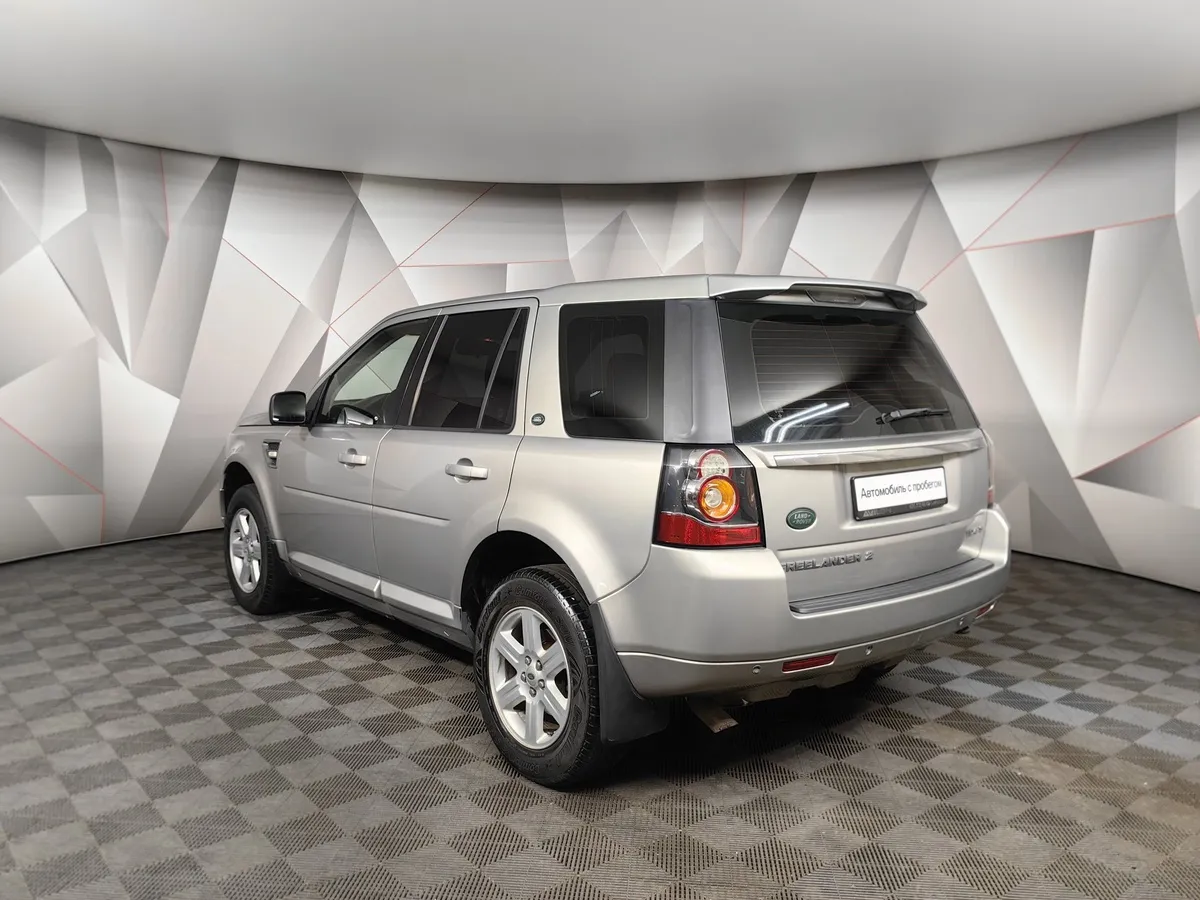 Land Rover Freelander 2.2 TD4 AT 4WD (150 л.с.) Серый в АВИЛОН. Слайд №4