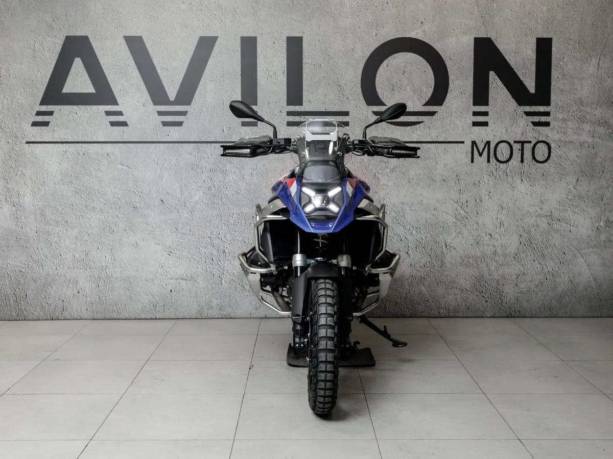 BMW Motorrad R 1300 GS R 1300 GS 1300 см³ (145) 1300 Синий в АВИЛОН. Слайд №3