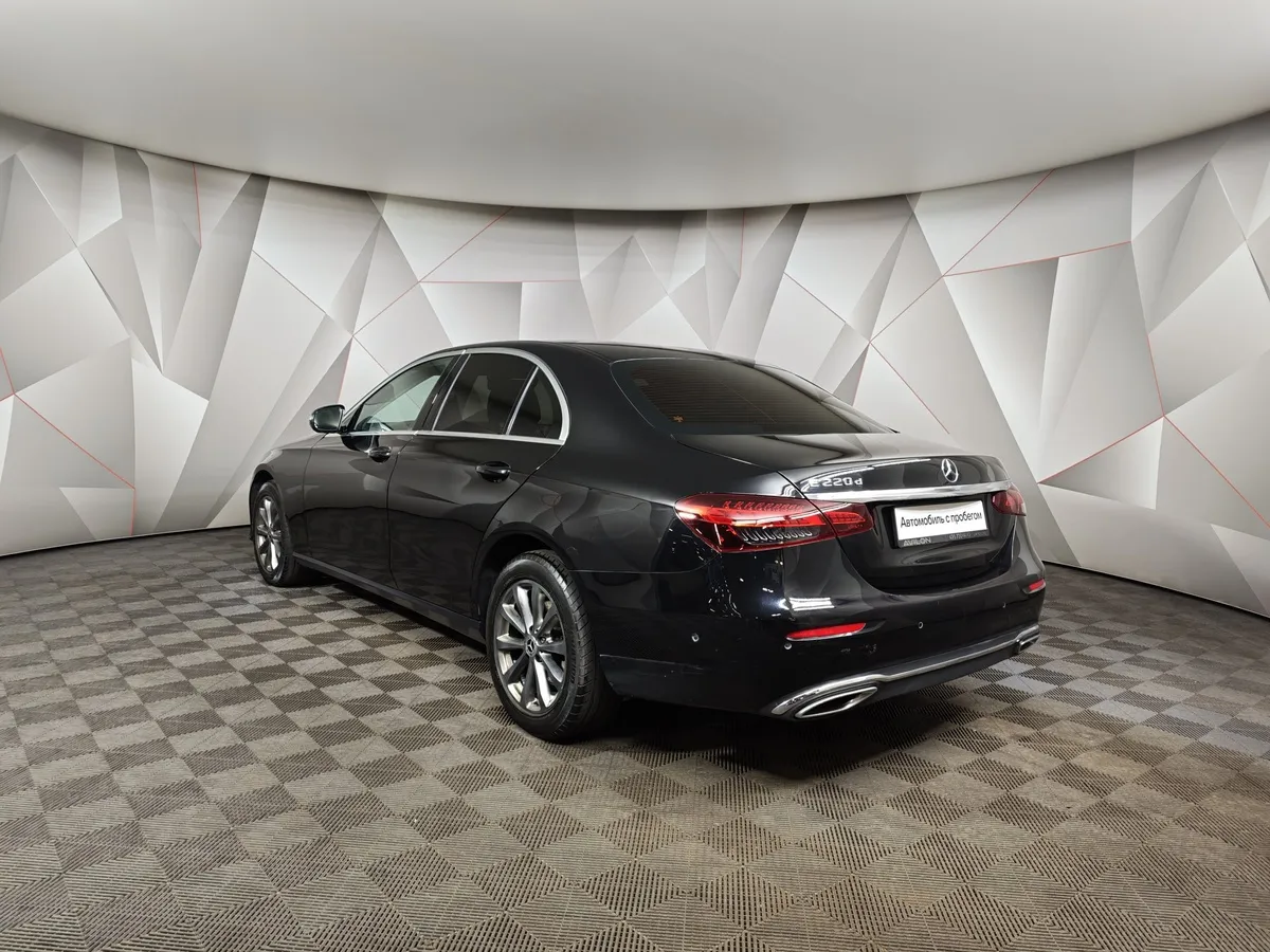 Mercedes-Benz E-Класс E 200 d 9G-TRONIC (160 л.с.) Business (Локальная сборка) Черный в АВИЛОН. Слайд №4