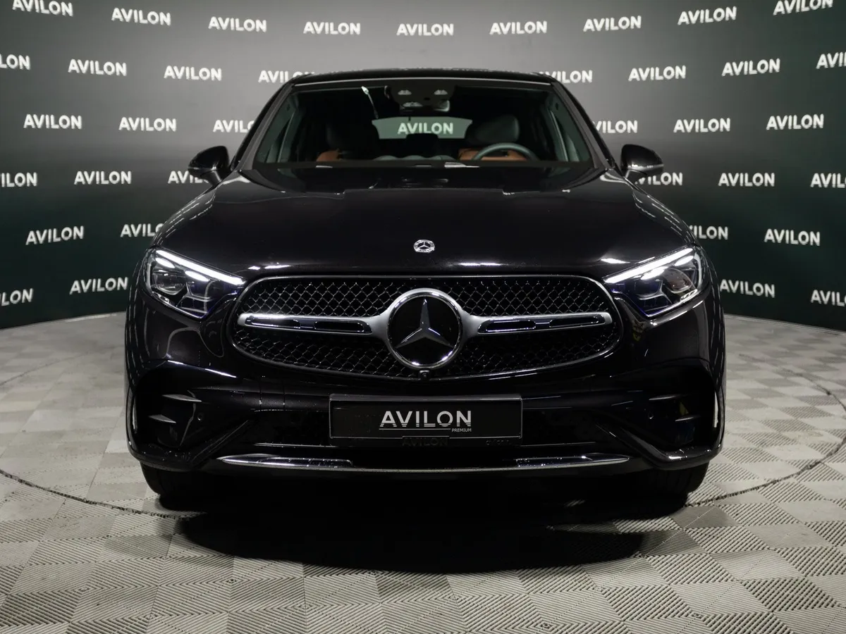 Mercedes-Benz GLC Купе 300 9G-TRONIC 4MATIC (272 л.с.) Черный в АВИЛОН. Слайд №5