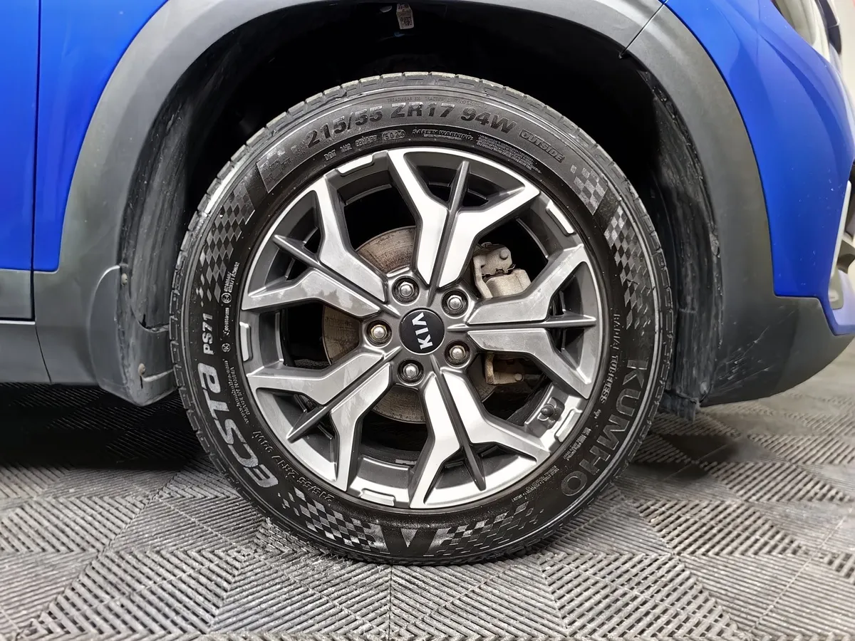 Kia Seltos 2.0 MPI 2WD IVT (149 л.с.) Prestige Синий в АВИЛОН. Слайд №9