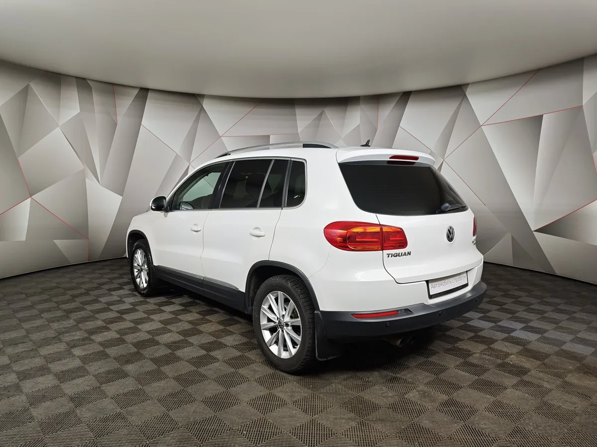 Volkswagen Tiguan 2.0 TSI 4Motion AT (170 л.с.) Track & Field Белый в АВИЛОН. Слайд №4