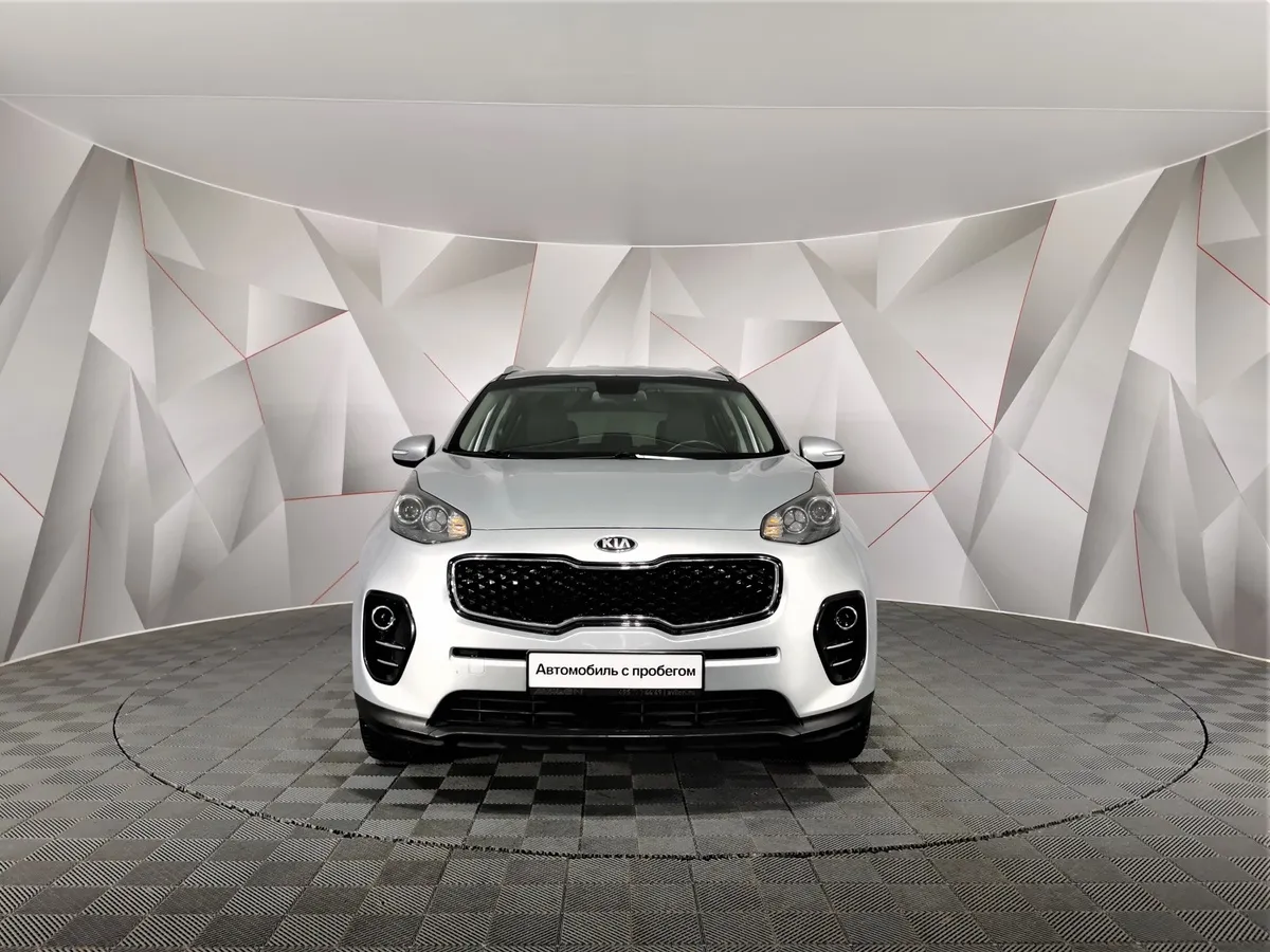 Kia Sportage 2.0 AT (150 л.с.) Серебристый в АВИЛОН. Слайд №7
