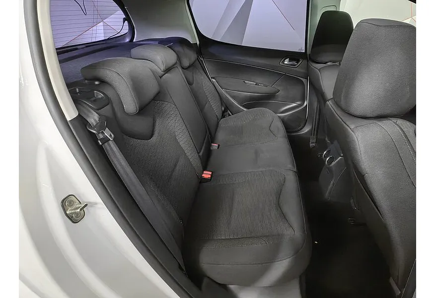 Peugeot 308 1.6 VTi AT (120 л.с.) Белый в АВИЛОН. Слайд №15