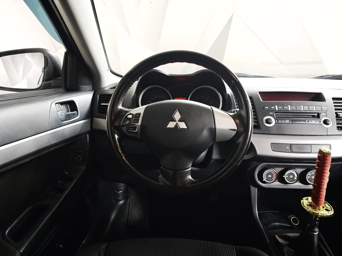 Mitsubishi Lancer 1.5 MT (109 л.с.) Зеленый в АВИЛОН. Слайд №20