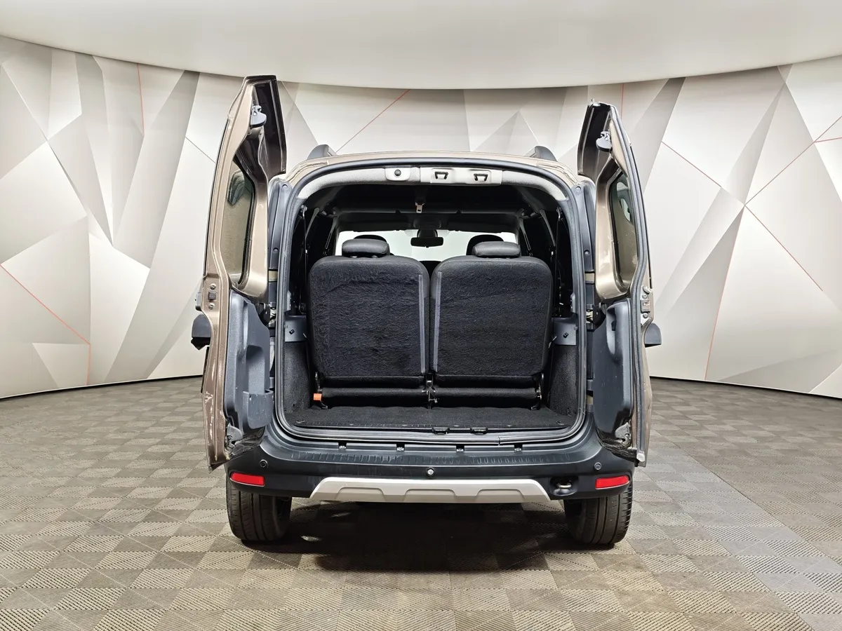 ВАЗ (Lada) Largus 1.6 MT 16 кл (5 мест) (106 л.с.) KS045-52-X00 Luxe Коричневый в АВИЛОН. Слайд №11