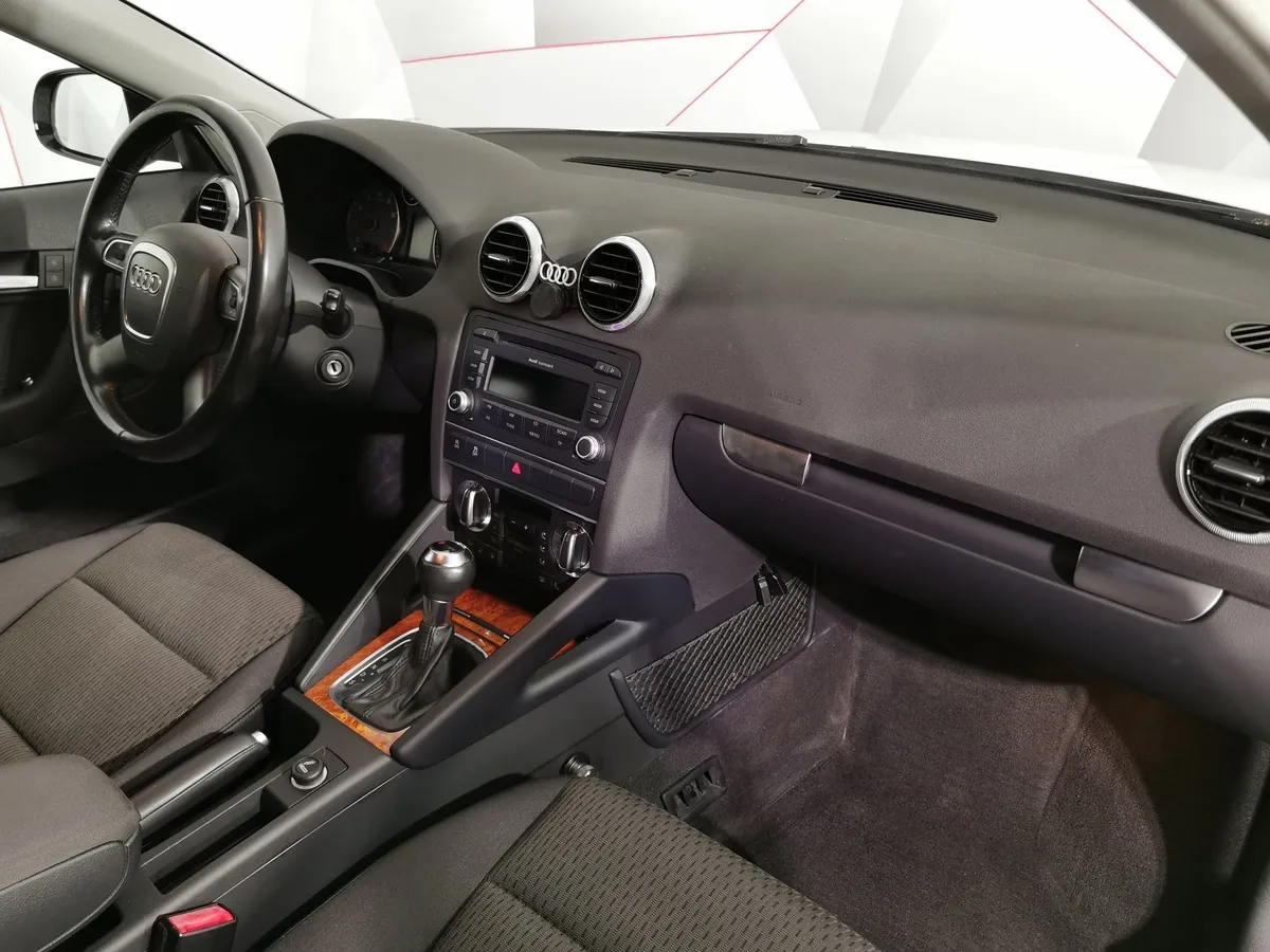Audi A3 1.2 TFSI S-tronic (105 л.с.) Белый в АВИЛОН. Слайд №11