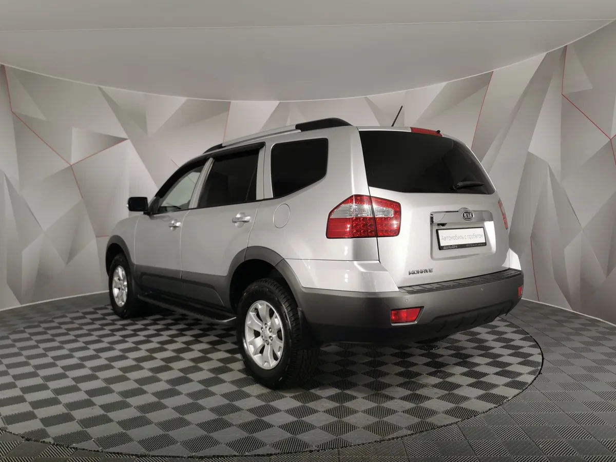 Kia Mohave 3.0 CRDi AT AWD (250 л.с.) Серебристый в АВИЛОН. Слайд №4