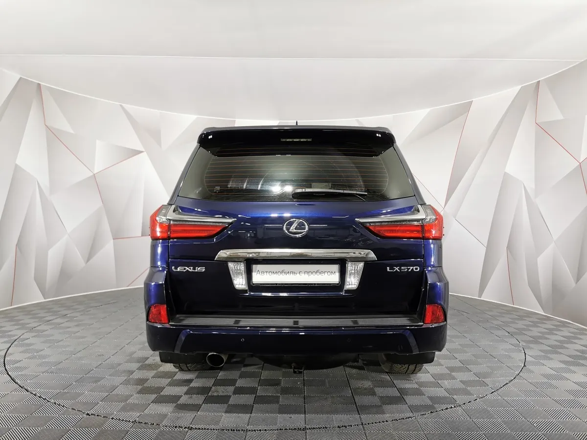 Lexus LX 570 AT (367 л.с.) Синий в АВИЛОН. Слайд №8