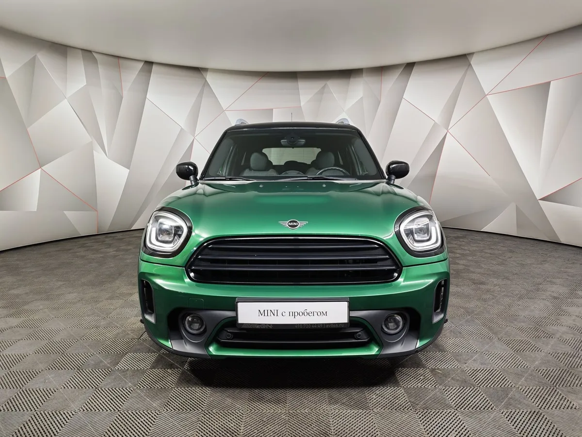 Mini Countryman Cooper 1.5 AT (136 л.с.) Essential Зеленый в АВИЛОН. Слайд №3