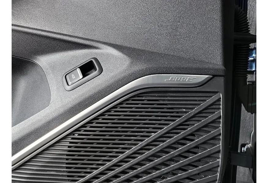 Geely Monjaro 2.0T 8AT 4WD (238 л.с.) Exclusive Синий в АВИЛОН. Слайд №23