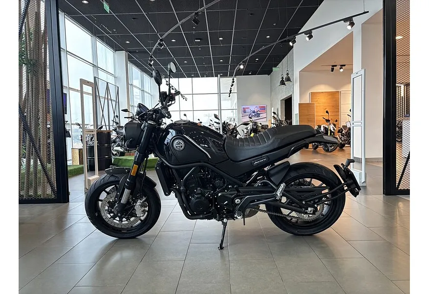 Benelli TRK 502 500 см³ (48 л.с.) 500 Комбинированный в АВИЛОН. Слайд №2