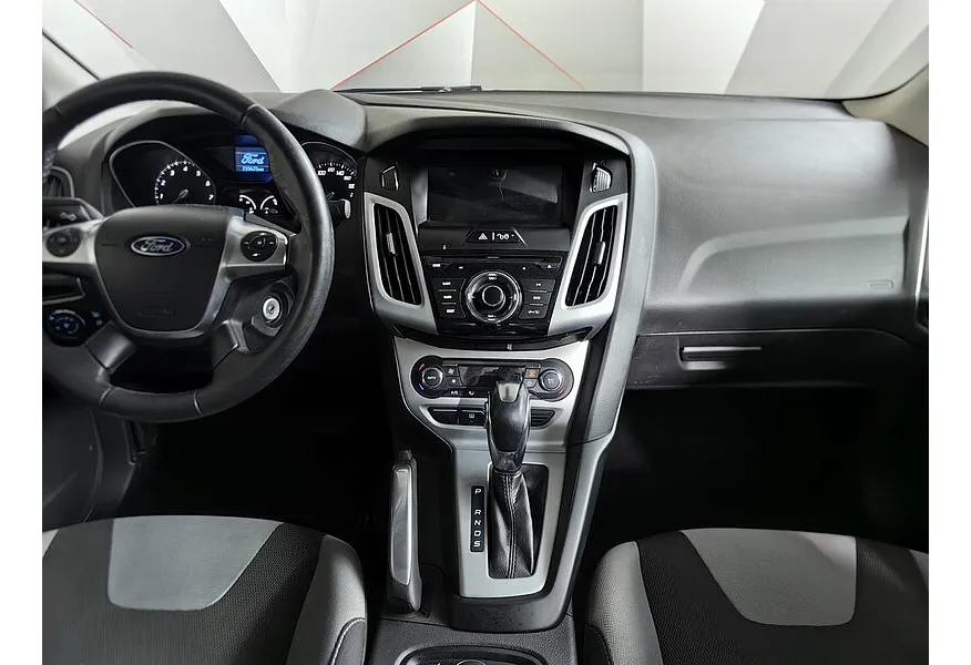 Ford Focus 1.6 PowerShift (125 л.с.) Trend Sport Черный в АВИЛОН. Слайд №13