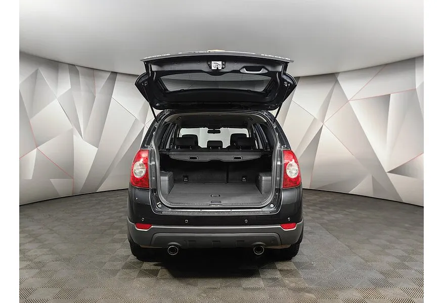 АВИЛОН - Chevrolet Captiva 2.4 AT 5 мест (136 л.с.) Черный - slide 16