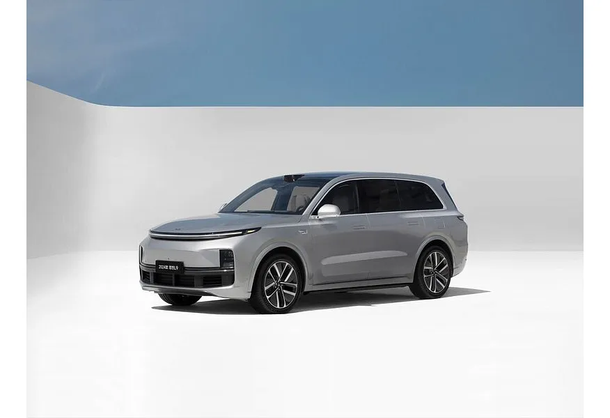 АВИЛОН - Li Auto L9 1.5 AT 4WD (449 л.с.) Ultra Серебристый - slide 9482167