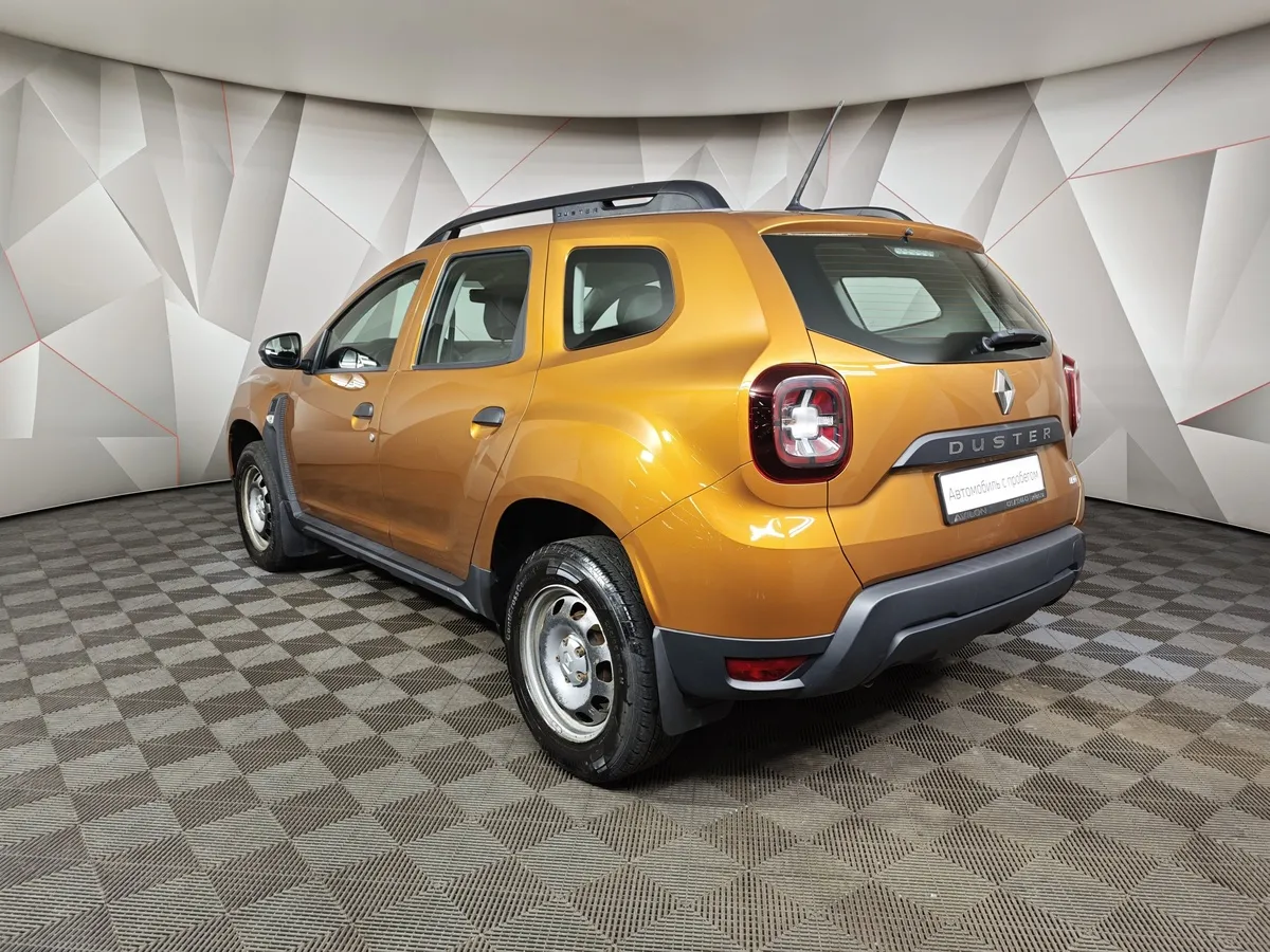 Renault Duster 1.6 MT 4WD (115 л.с.) Оранжевый в АВИЛОН. Слайд №4