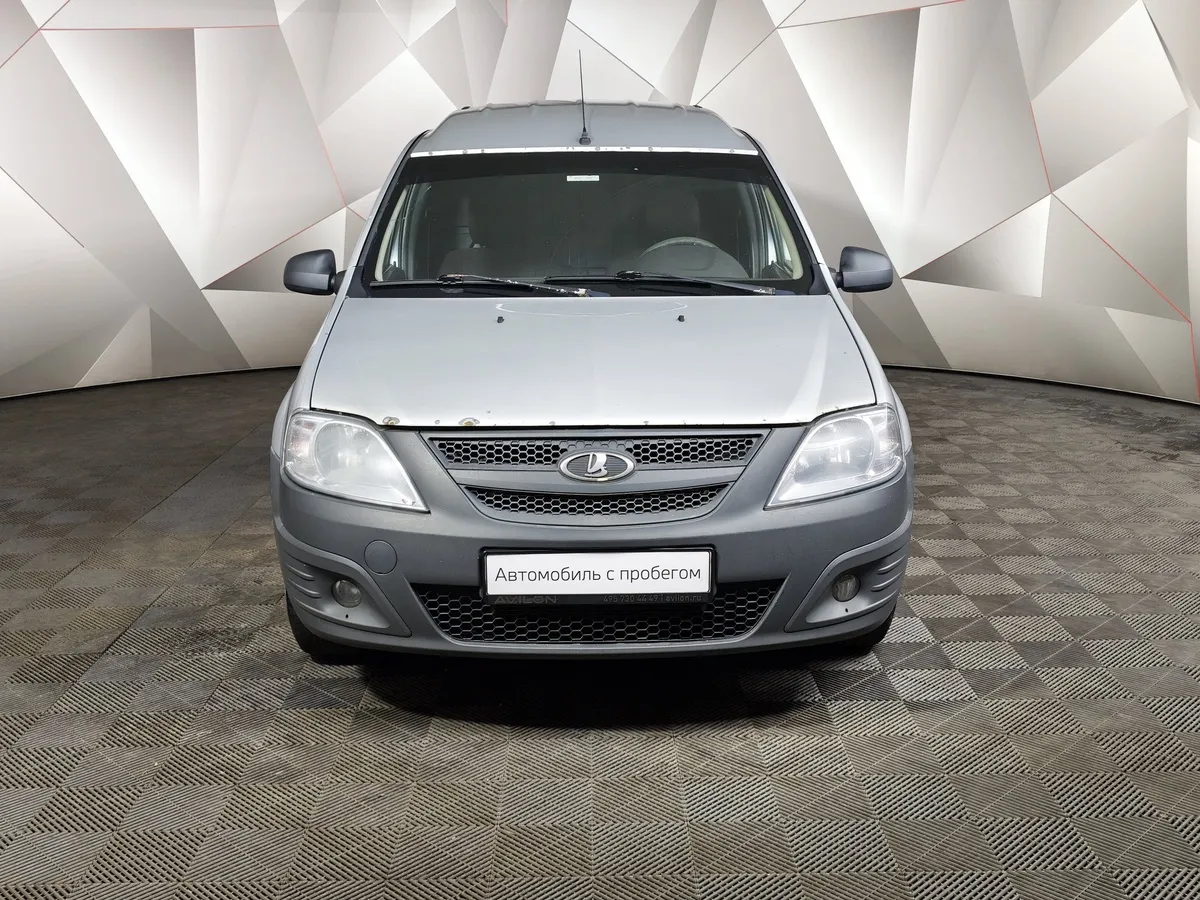 ВАЗ (Lada) Largus 1.6 MT 8 кл (5 мест) (84 л.с.) Серебристый в АВИЛОН. Слайд №7