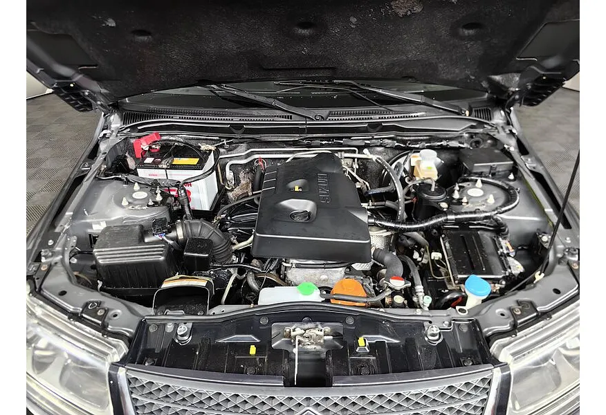 Suzuki Grand Vitara 2.0 AT (140 л.с.) Черный в АВИЛОН. Слайд №11