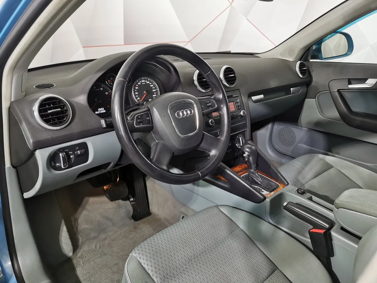Audi A3 1.4 TFSI S-tronic (125 л.с.) Синий в АВИЛОН. Слайд №18
