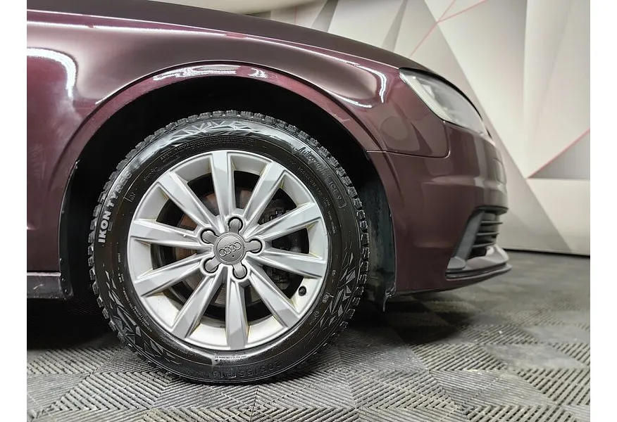 Audi A3 1.4 TFSI S tronic (125 л.с.) Ambition Красный в АВИЛОН. Слайд №9