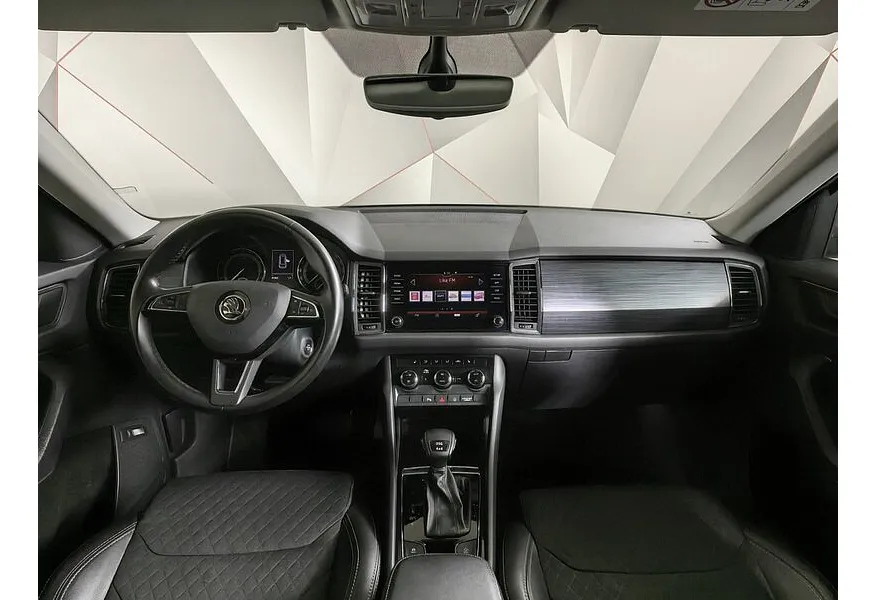 Skoda Kodiaq 2.0 TDI DSG 4X4 (150 л.с.) Бежевый в АВИЛОН. Слайд №13
