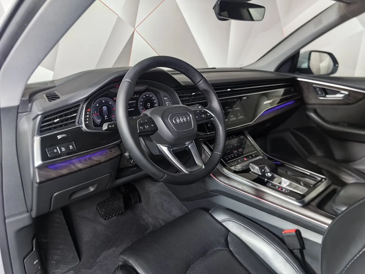 Audi Q8 45 TDI Tiptronic quattro (249 л.с.) Белый в АВИЛОН. Слайд №19