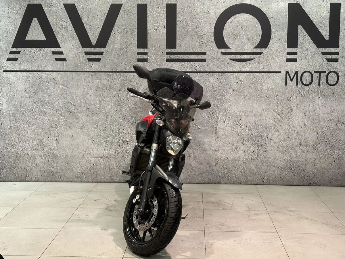Yamaha MT-07 689 см³ (75 л.с.) 689 Красный в АВИЛОН. Слайд №5