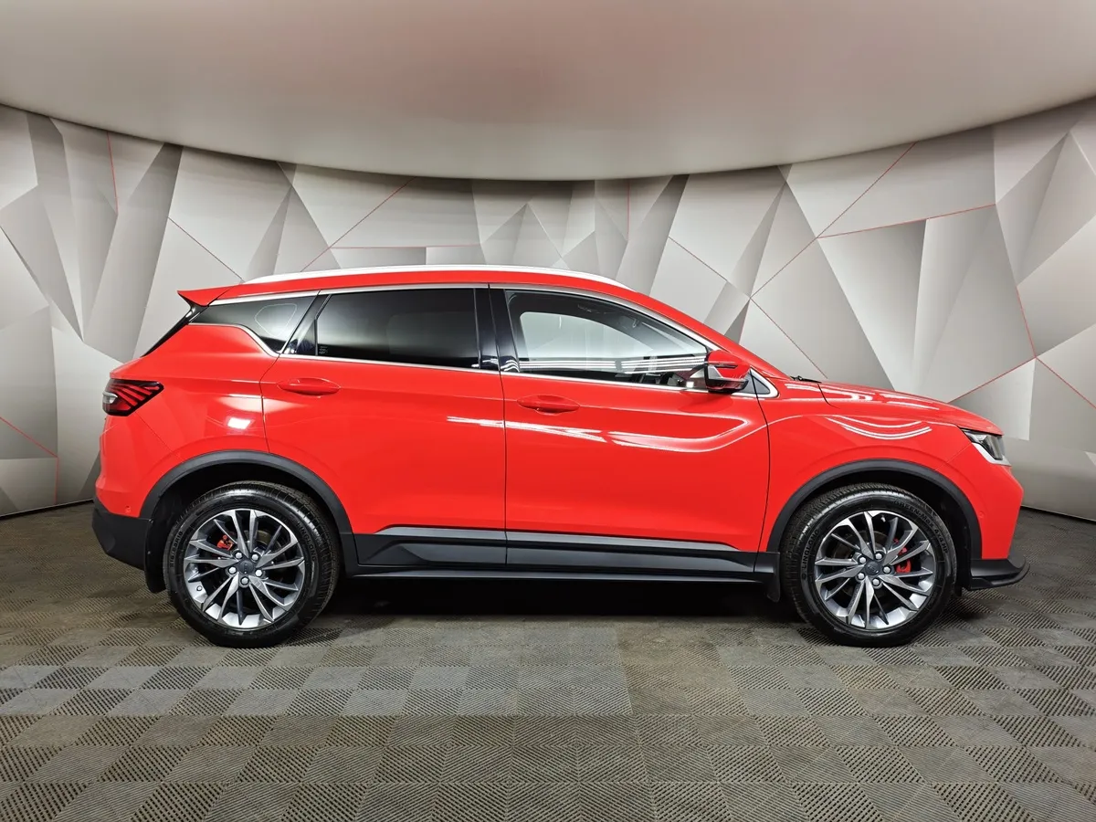 Geely Coolray 1.5T 7DCT 2WD (150 л.с.) Flagship Красный в АВИЛОН. Слайд №6