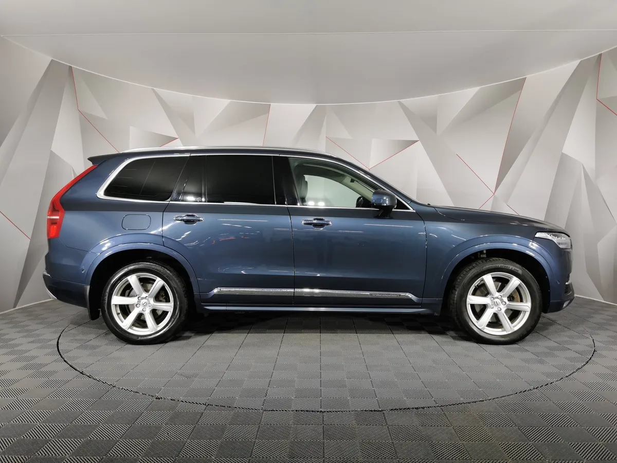 Volvo XC90 2.0 D5 Drive-E AT AWD (7 мест) (235 л.с.) Inscription Голубой в АВИЛОН. Слайд №6