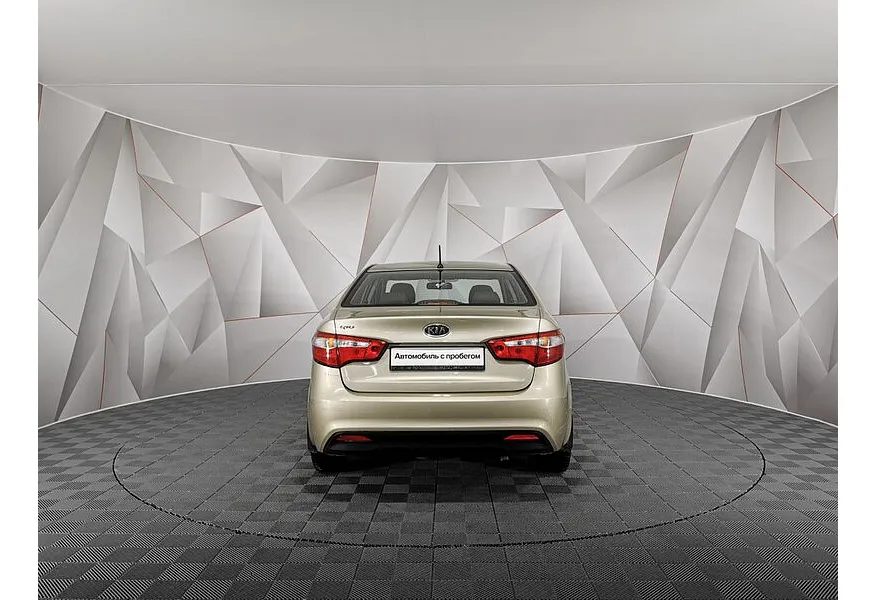 Kia Rio 1.6 AT (123 л.с.) Бежевый в АВИЛОН. Слайд №8