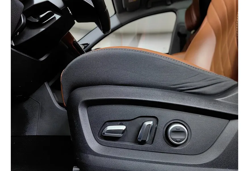 Chery Tiggo 8 Pro Max 2.0 AMT AWD (197 л.с.) Ultimate Фиолетовый в АВИЛОН. Слайд №23